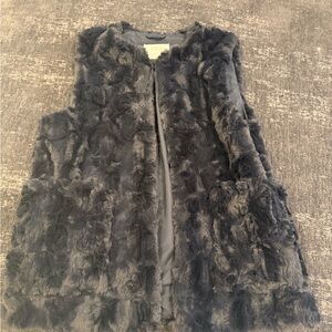 Zara girl faux fur vest